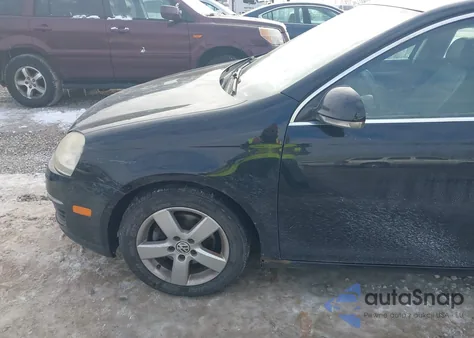 2008 Volkswagen Jetta Se/Sel z USA, uszkodzony, nr VIN 3VWRM71K98M104366